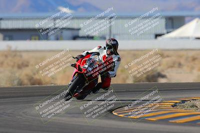 media/Dec-18-2022-SoCal Trackdays (Sun) [[8099a50955]]/Turn 4 (1pm)/